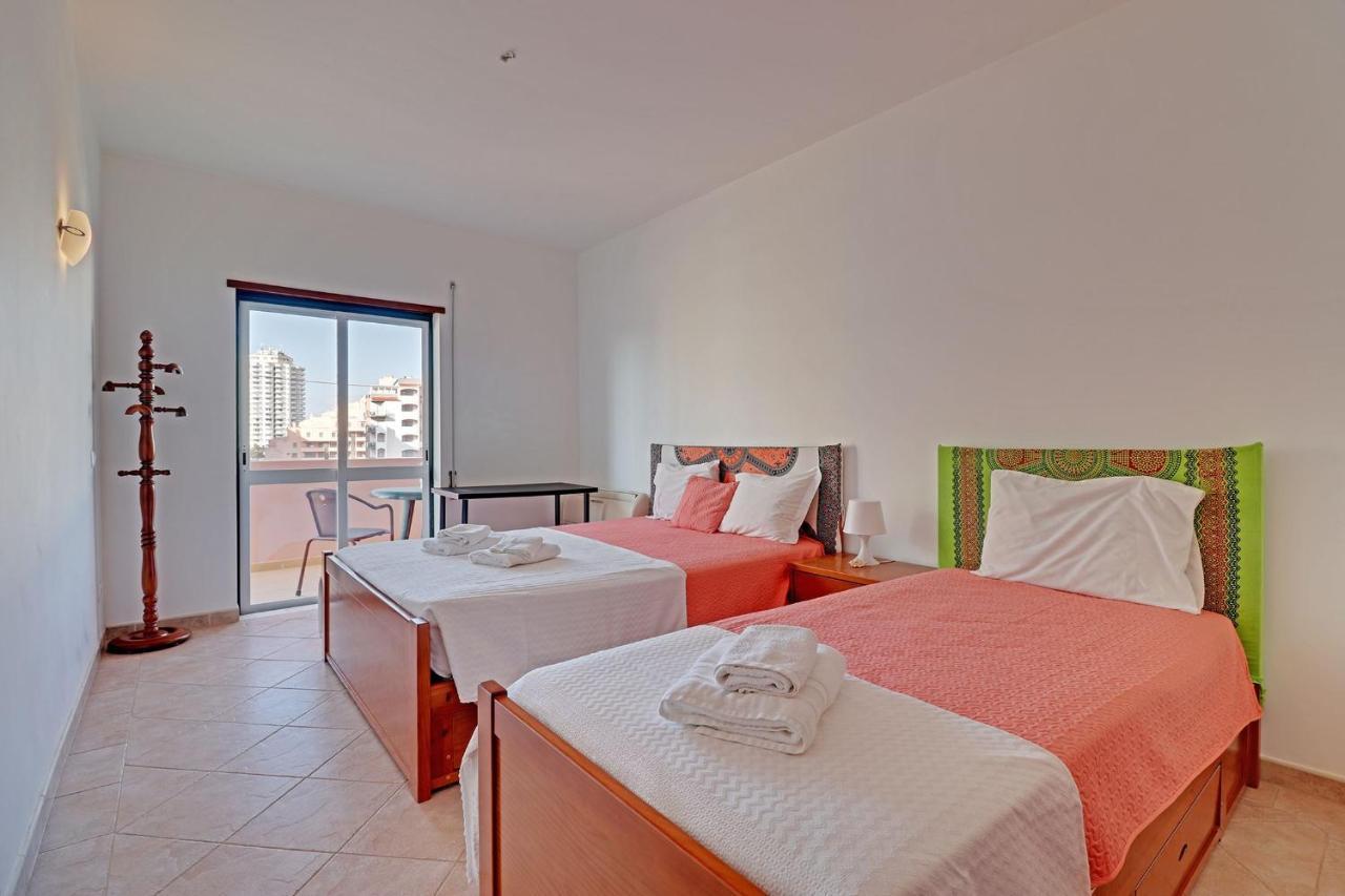 Praia Da Rocha Central 1 With Pool By Homing Portimão Εξωτερικό φωτογραφία